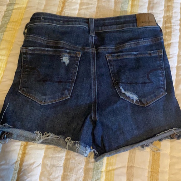 American Eagle dark denim shorts - Picture 2 of 3